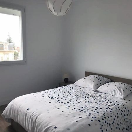 Superbe Appartement Proche Bordeaux Pied Du Tram Lormont Exteriör bild